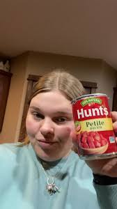 Brochette is a super easy appetizer to make with Hunts #hunts  #eathuntstomatoes #kalepartner @Kale