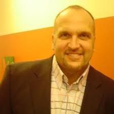 Karen Daum's Instagram, Twitter & Facebook