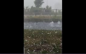 Nella giornata di oggi, 29 giugno 2017, le grandine a milano oggi 21 luglio. Maltempo Apocalittica Grandinata Nel Milanese Bombe Di Ghiaccio Dal Cielo A Binasco Video
