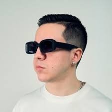 Listen to 89. Karol G, Romeo Santos