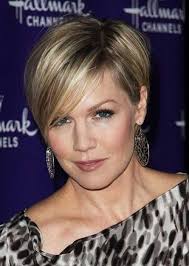Office of war information public archive. 30 Best Short Haircuts For Women Over 40