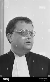 R in the process Schwarzweiß-Stockfotos und -bilder