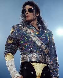 Michael Jackson: Một biểu tượng thời trang bất tử và di sản vượt thời gian