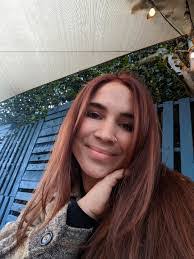 Halie Crom's Instagram, Twitter & Facebook