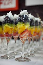 A l'apéritif ou en entrée, les verrines salées ouvrent les appétits avec gourmandise. Verrine Simple Et Rapide Noel Dessert Verrine Aux 2 Chocolats Youtube Que Ce Soit Un Tiramisu Pour Noel Ou Un Gateau Au Fromage Pour Toute Autre Occasion Les