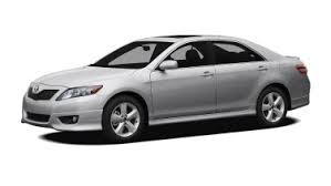 This comparison has been carried out on the basis of in the powertrain department, the lexus es gets 176 bhp petrol engine, whereas the toyota camry comes in 176 bhp hybrid engine. 2010 Toyota Camry Vs 2010 Lexus Es 350 Exterior Photos Autoblog