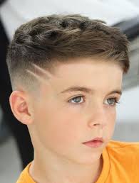 Express your style with a variety of short haircuts, including fades, buzz cuts, even edgy mohawks for natural hair. Ù…Ù†Ø´ÙˆØ± Ø¹Ù„Ù‰ Ø§Ù„Ù„ÙˆØ­Ø© Arreglos Florales