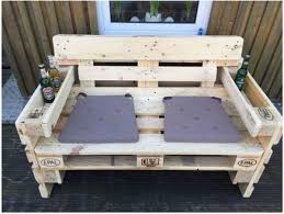 Canapes De Palettes Meuble En Palette Meuble Palette Banc En Palette Salon En Palettes