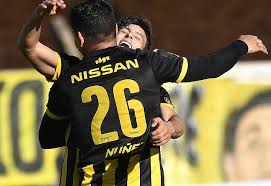 Dónde y cómo ver el clásico uruguayo. Penarol Es El Nuevo Puntero Del Clausura Nacional Es Primero En La Anual Caras Y Caretas