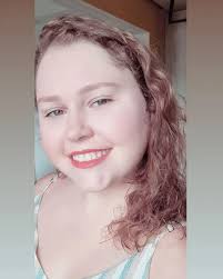 Beatriz Esteves (@bia_esteves_) • Instagram photos and videos