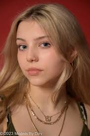 Potrait with sigma art 135: Portrait and People Photography Forum: Digital  Photography Review