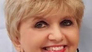 Audrey Echols's Instagram, Twitter & Facebook