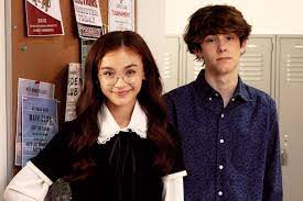 How Well Do You Know Zoe Valentine Tigerbeat The series first aired on january 16, 2019. how well do you know zoe valentine