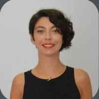 400+ perfiles de «Engel»