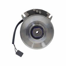 Its compact size makes it easy to maneuver and requires less space for storage. Mcr New Pto Clutch Fits Snapper S125xt S150x S200x S200xt S75x Series 5100084sm