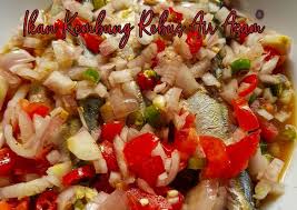 Cara2 nk hari nk berkongsi resepi nasi goreng ikan rebus. Resep Ikan Kembung Rebus Bersama Air Asam Yang Lezat Sekali Best Recipes