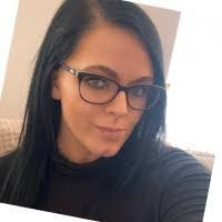 Kimberly Whitehouse's Instagram, Twitter & Facebook