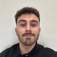 50+ perfiles de «Ian López»