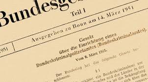 Voller neugierde habe ich die paragraphen der strafprozessordnung und des strafgesetzbuches gelernt. Bka Unsere Aufgaben
