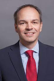 & akti miaouli, 185 36 piraeus. Neue Verantwortlichkeiten An Der Spitze Von Bmw Financial Services