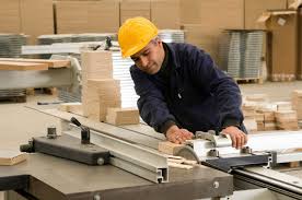 مطلوب منجد كنب درجة اولى للعمل في شركة اثاث واحة الوظائف