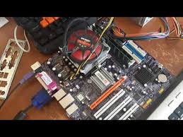 Un calculator fără placa de bază (motherboard) este pur și simplu o carcasă nefuncțională. Placa De Baza Pc Ecs Rs482 M Rev 1 0 Youtube