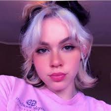 Nicole Redd (@NicoleRedd22)