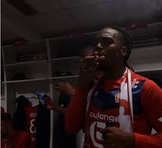 Born 18 august 1997) is a portuguese professional footballer who plays as a midfielder for french club lille and the portugal. Renato Sanches Er Glanze Bei Der Euro Und Wurde Zu Einem Der Grossten Flops Einstellung War Falsch