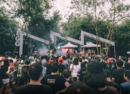 Kick off the wild mountain music festival with one of of the hottest nights of music in hinton this year!!!!! Big Mountain Music Festival Thailand Biggest Outdoor Festival In Sea