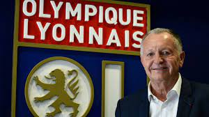 Assembly hall · die aula pl.: Lyon S Aulas Threatens Action Against French State If Ligue 1 Does Not Resume Goal Com