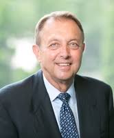 The New Institutionalism in Contract Scholarship