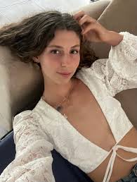 TW Pornstars - 1 foto. Aimeeinghigher. Twitter. Candle light concerts are  just INCREDIBLE! 🎻🕯🎶 ( Date night. 7:28 AM - 22 Feb 2023