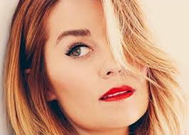 Report: Lauren Conrad and "Lo" Bosworth moving out of 'Hills' home