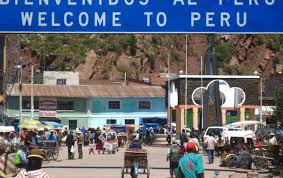 La balsa sits on one side of the río blanco the ecuadorian immigration offices are on the other side of the bridge. Ecuador Calls For Summit On Venezuelan Migration Amid Tightening Regional Restrictions Venezuelanalysis Com