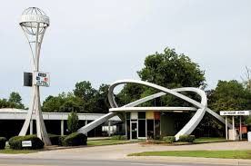 Do Your Banking Atomic Style Alma Exchange Bank In Alma Georgia Googie Architecture Mid Century Architecture Architecture