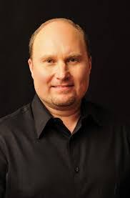 David Nyland's Instagram, Twitter & Facebook