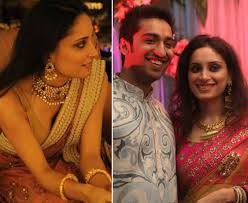 Designer Duo Amrita Thakur And Gaurav Khanijo S Stunning Wedding Photos Weddingsutra Paired with designer embellished sleeveless saree blouse. designer duo amrita thakur and gaurav