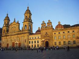 Santa fe is part of the traditional downtown of the city of bogotá, the area where the city was founded by gonzalo jiménez de quesada on august 6, 1538. Santafe Ilustrada Universidad Del Rosario