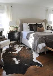 Western Boho Chic Cowhide Rug In 2020 Western Bedroom Decor Farmhouse Bedroom Decor Rustic Bedroom