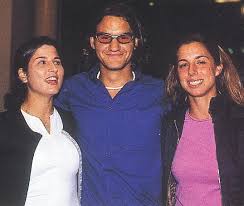 She married roger federer on april 11, 2009. Roger Mirka The Undying True Love Story Federerism