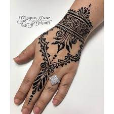With henna tattoos the pastes is. Tgif At Infinitybeautyjax Until 6pm Today Offering Jagua Henna And Whitehenna Jax Jaxsalon Jacksonvillehen Sketch Tattoo Design Henna Hand Tattoo Henna