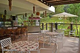A mountaintop village centred around a clocktower, a golf course and cream teas. Tempat Menarik Di Bukit Fraser Teamtravel My