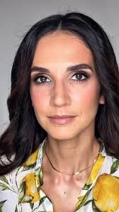 Przepiękna, iście włoska Marcelina, zaginiona siostra @klaudia_el_dursi  🤩❤️, Zależało nam na mocniejszym, seksownym podkreśleniu oka, pięknej  cerze, a na koniec do naturalnych piegów Marcysi dodałam ...