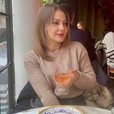 Image result for tbn:AWzYY9q209rRYM::rho0ofa.jeeran.com/24947_ABEER__ROSE.jpg