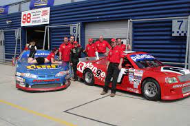 There are four major national racing series which include the nascar cup series, nascar xfinity series, nascar camping world truck series, and arca menards series. Pickup Truck Racing Wikipedia