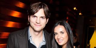 Moore's parents were far from the ideal. Demi Moore And Ashton Kutcher Drama Explained Why Demi And Ashton Are Fighting