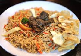 Buat sendiri dan sajikan untuk keluarga, atau saat acara spesial. Cara Membuat Nasi Briyani Daging Sapi Yang Bisa Anda Coba Dirumah