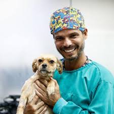 We did not find results for: El Hombre Que Salva Vidas Pancho Cavero Y Su Pasion Por Ser Veterinario Perfil Vida Peru21
