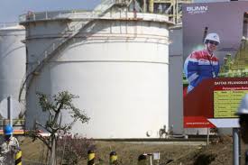 Kilang cilacap merupakan satu dari enam kilang pertamina dan kapasitas pengolahan 270 ribu barel per hari. Fogrgfhduqxnm