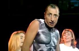 Scherzi a parte (l'edizione è stata realizzata in collaborazione con le iene). Pippo Franco E Il Concetto Di Fico Nel 1982 Indiscreto